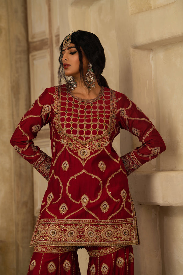 RED MUMTAZ GARARA SET